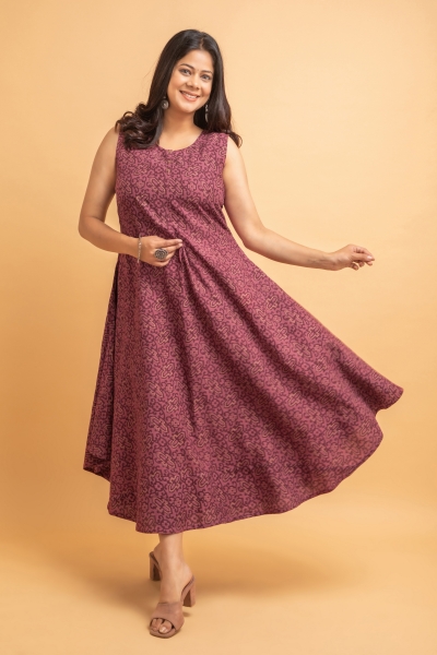 Khamaj India Kira Chanderi Frilled Neck Short Dress With Inner | Purple,  Pearls, Dress, Kurta, Dress | Short dresses, Dress, Embroidered dress